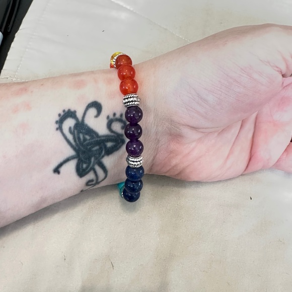 2/$10 Multicolor 7 stone chakra stretchy bracelet w/silver tone spacer beads - Picture 9 of 16